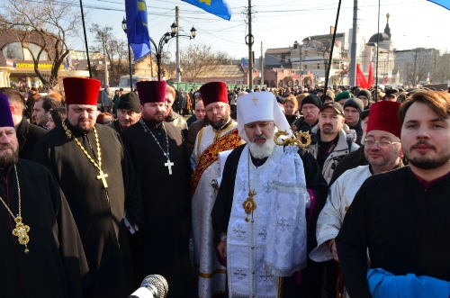 У Миколаєві освятили пам’ятник в пам'ять про подвиги Героїв Небесної Сотні.(ФОТО) У Миколаєві освятили пам’ятник в пам'ять про подвиги Героїв Небесної Сотні.(ФОТО)